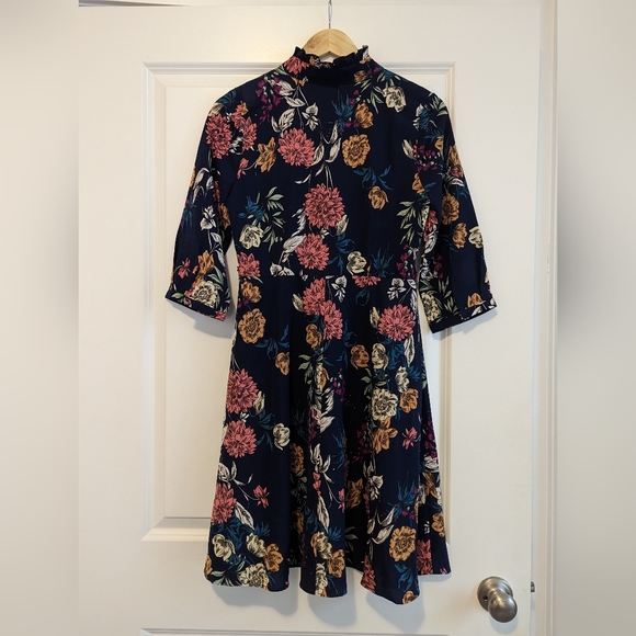 Modcloth Liza Luxe Floral Dress - Picture 2 of 6